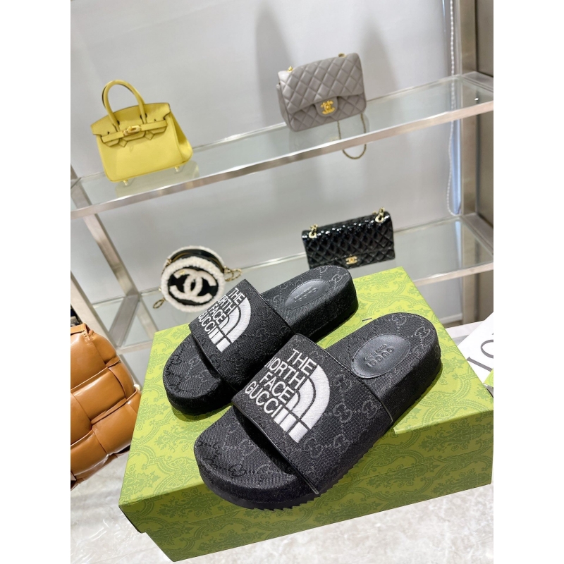 G*u*i slippers